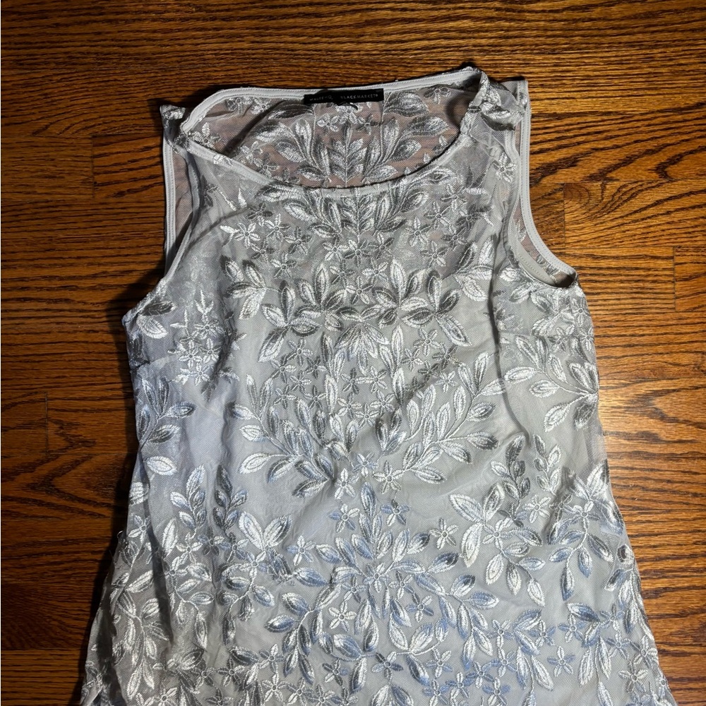WHBM lace top size S - Picture 3 of 6